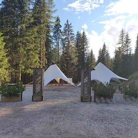 Hotel Villetta Maria Cottage Canazei Eksteriør bilde
