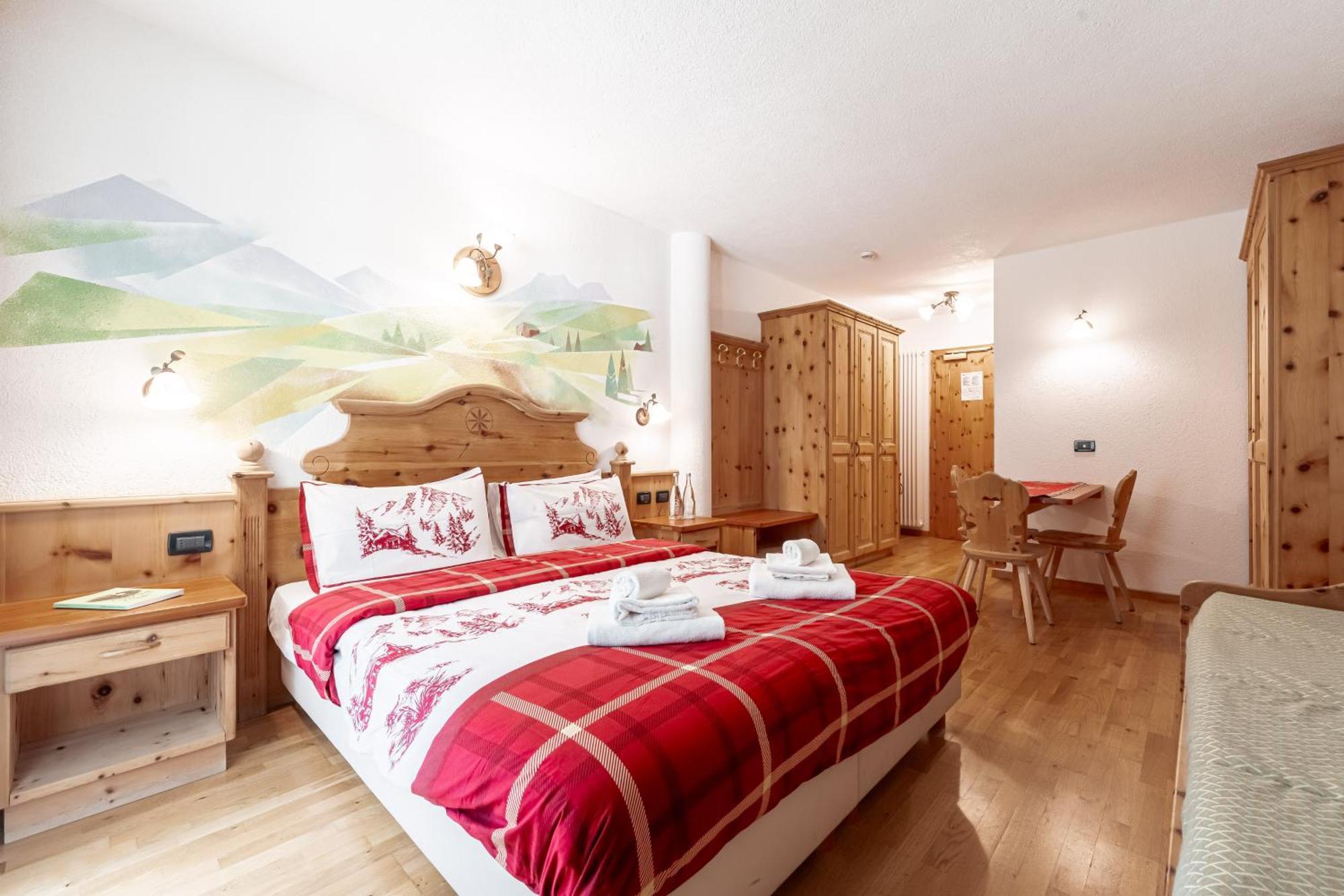 Hotel Villetta Maria Cottage Canazei Eksteriør bilde