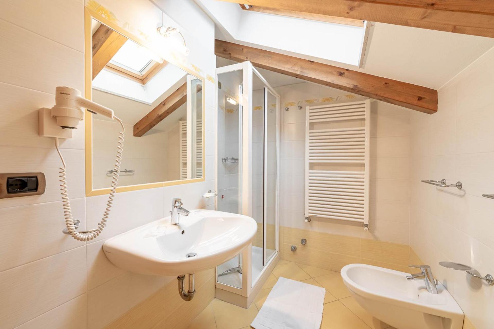 Hotel Villetta Maria Cottage Canazei Eksteriør bilde