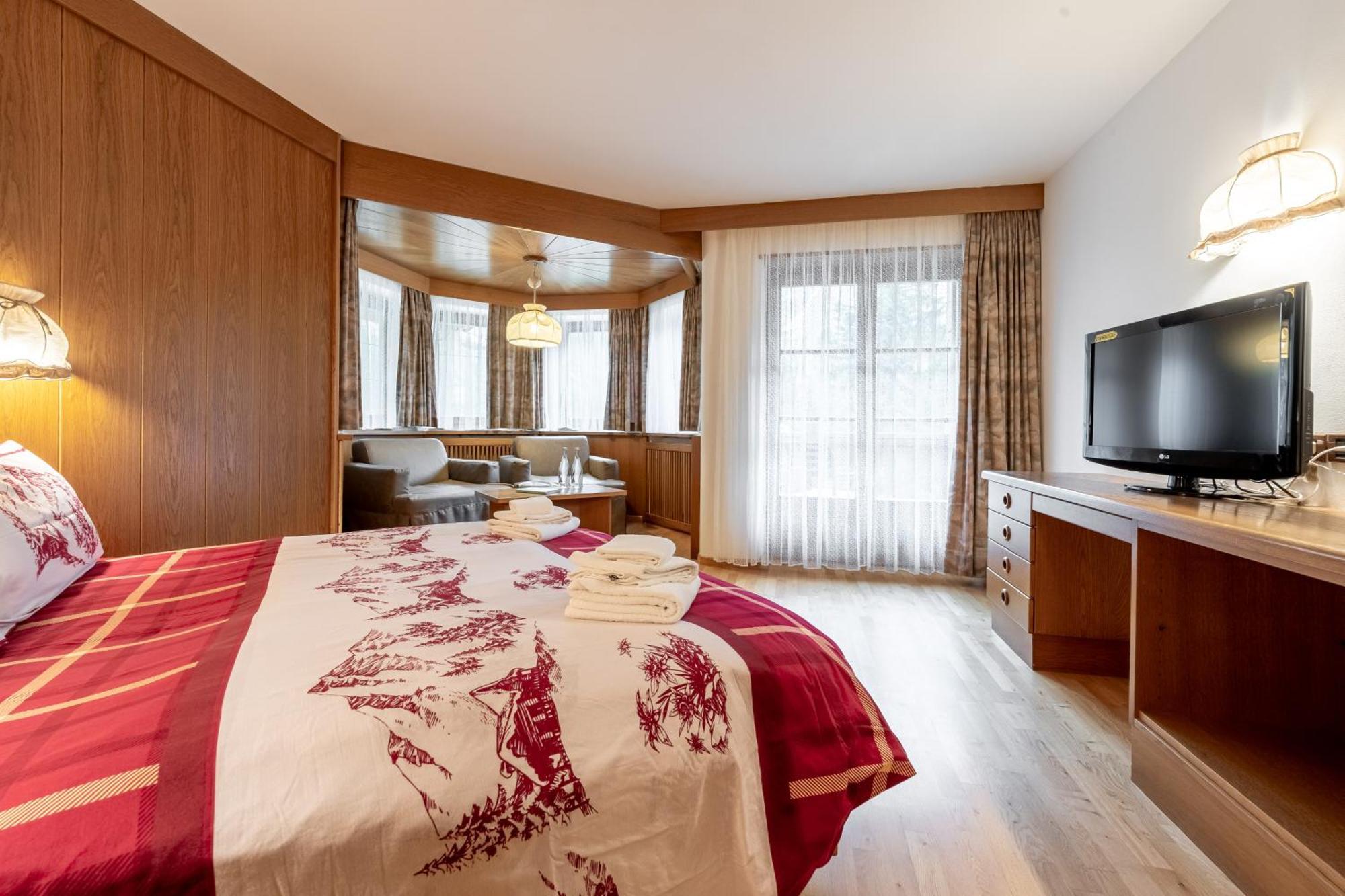 Hotel Villetta Maria Cottage Canazei Eksteriør bilde